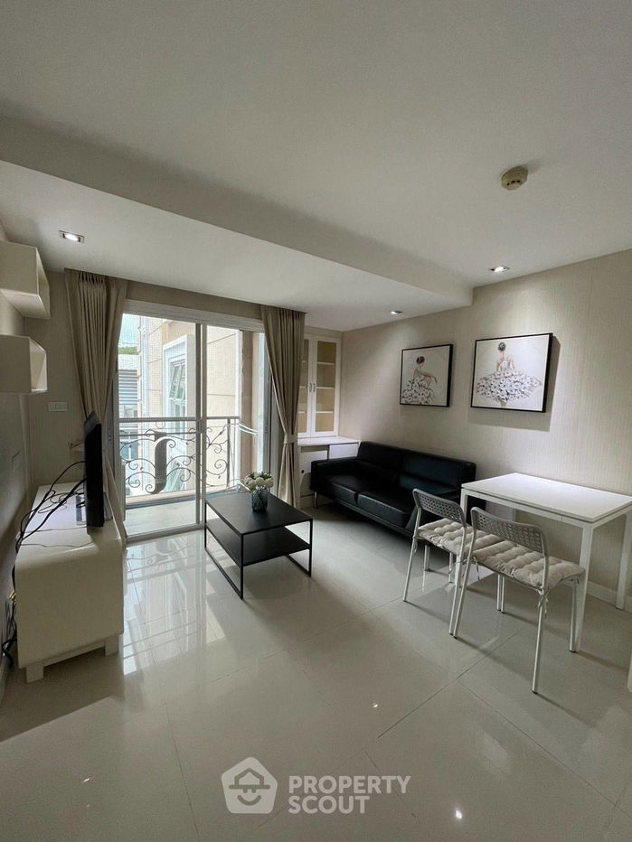 靠近 BTS Ekkamai 的 Le Nice Ekkamai 公寓 1 居公寓 (ID 2323493)