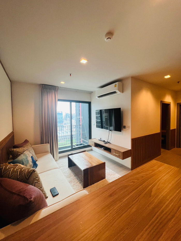 Life Asoke Rama9 2 bedroom 2 bathroom for rent only 36,000 ready to move        Line : @apopplace