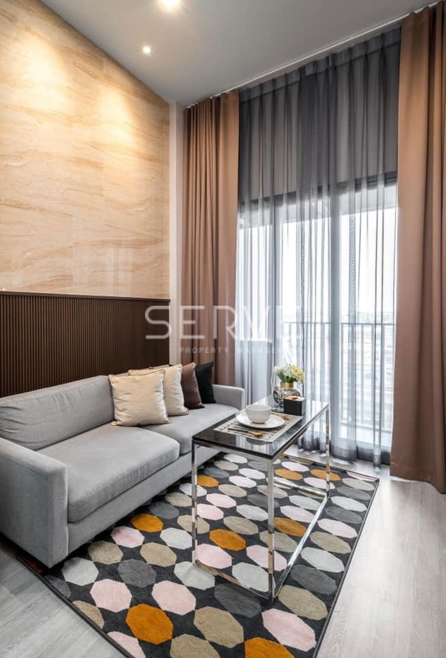1 Bed 28 sq.m. Nice Room High Fl. 20+ Good Location Close to BTS Punnawithi 250 m. at The Line Sukhumvit 101 Condo / For Rent