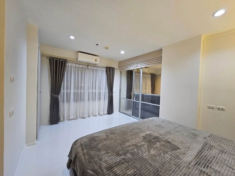 Lumpini Ville Sukhumvit 77(2) | Spacious 46 sqm, Short-term Contract Available (3-6 Months), near BTS On Nut
