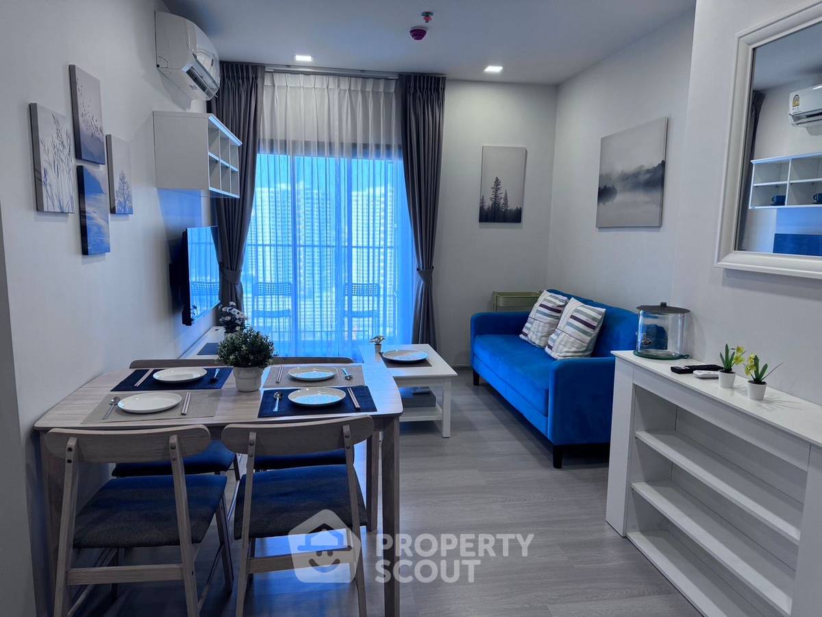 2-BR Condo at Life Phahon-Ladprao near BTS Ha Yaek Lat Phrao (ID 2454697)