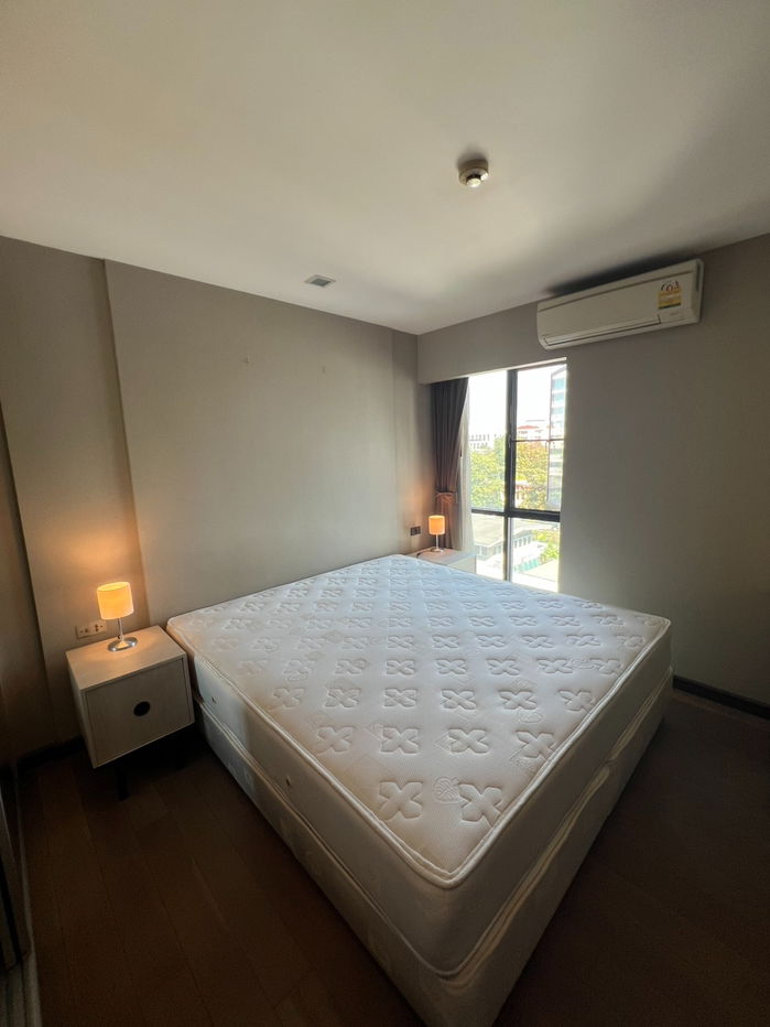 Tidy Thonglor Tidy Thonglor Tidy Thonglor