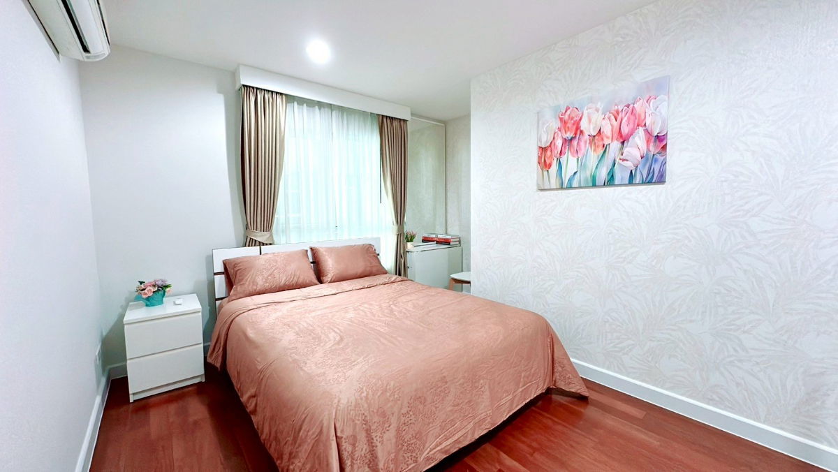 P-43561 Condo for rent Belle Grand Rama 9 fully furnished (Confirm again when visit).