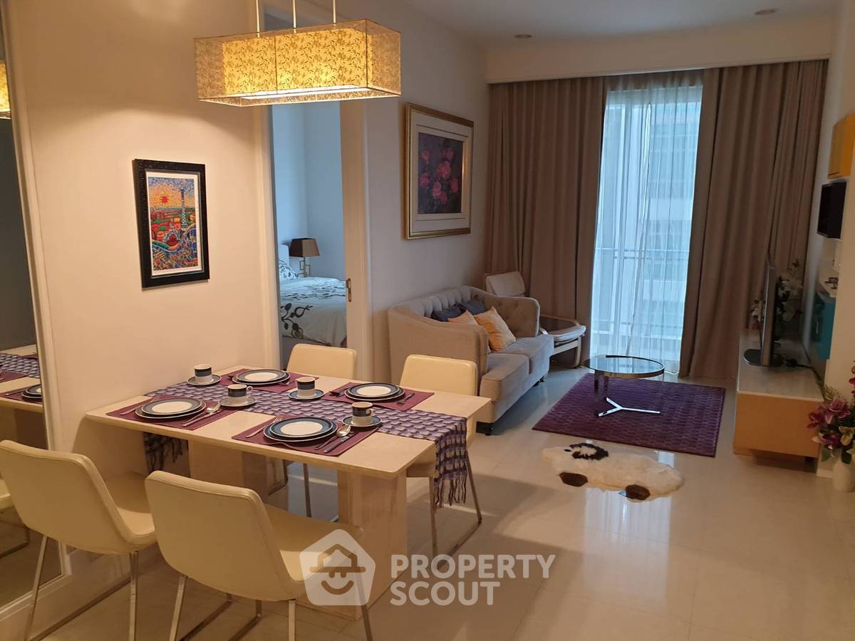 2-BR Condo at Q Langsuan near BTS Ratchadamri (ID 1046395)