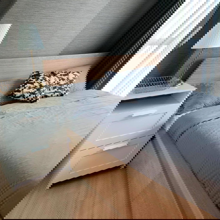 P-120505 出租公寓 The Base Rama 9 - Ramkhamhaeng 家具齐全（访问时再次确认）。