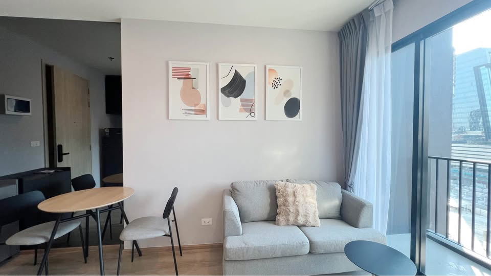 Ready to move in " 𝐍𝐮𝐞 𝐃𝐢𝐬𝐭𝐫𝐢𝐜𝐭 𝐑𝟗 " Floor 12 Tower N Fully Furnished Near : MRT-Rama 9 , G Tower