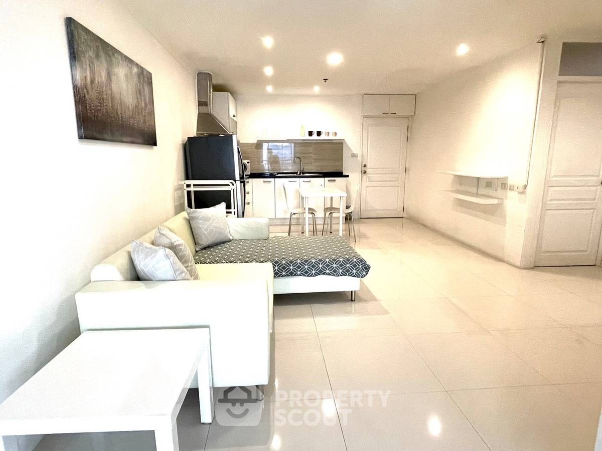 2-BR Condo at The Waterford Diamond Tower Sukhumvit near BTS Phrom Phong (ID 1777079)