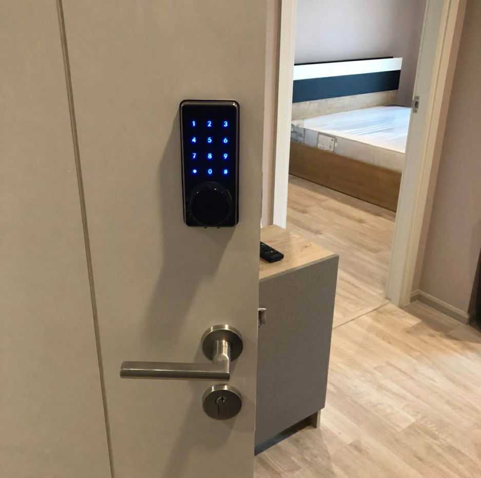 Plum Condo Ramkhamhaeng Station | 1BR Pool View, High Privacy, Next to Airport Link