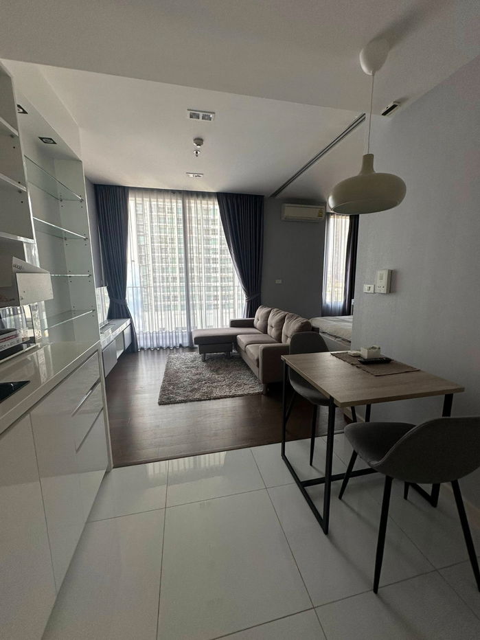 TH0163 | Nara 9 Condominium for rent 💸 Rent: 24,000 THB/month 🚇 Near BTS Chong Nonsi