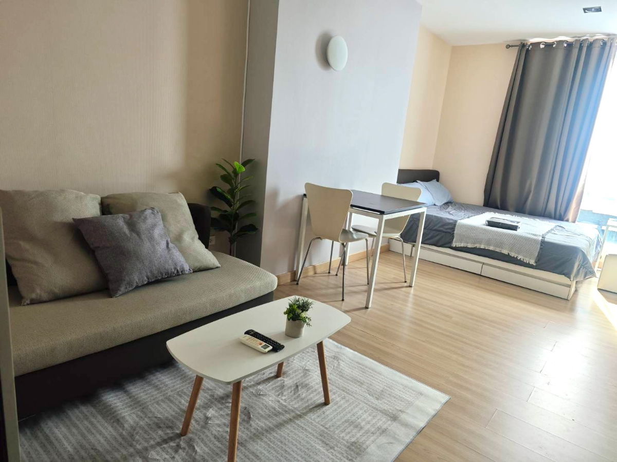 One Plus Klong Chon2 for rent 10,000/month pool view Tel. +66823899314 (Bubu)