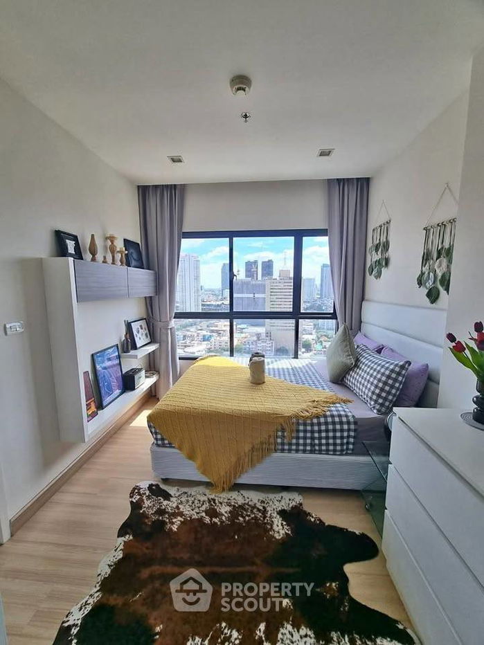 1-BR Condo at Urbano Absolute near BTS Krung Thon Buri (ID 2514593)