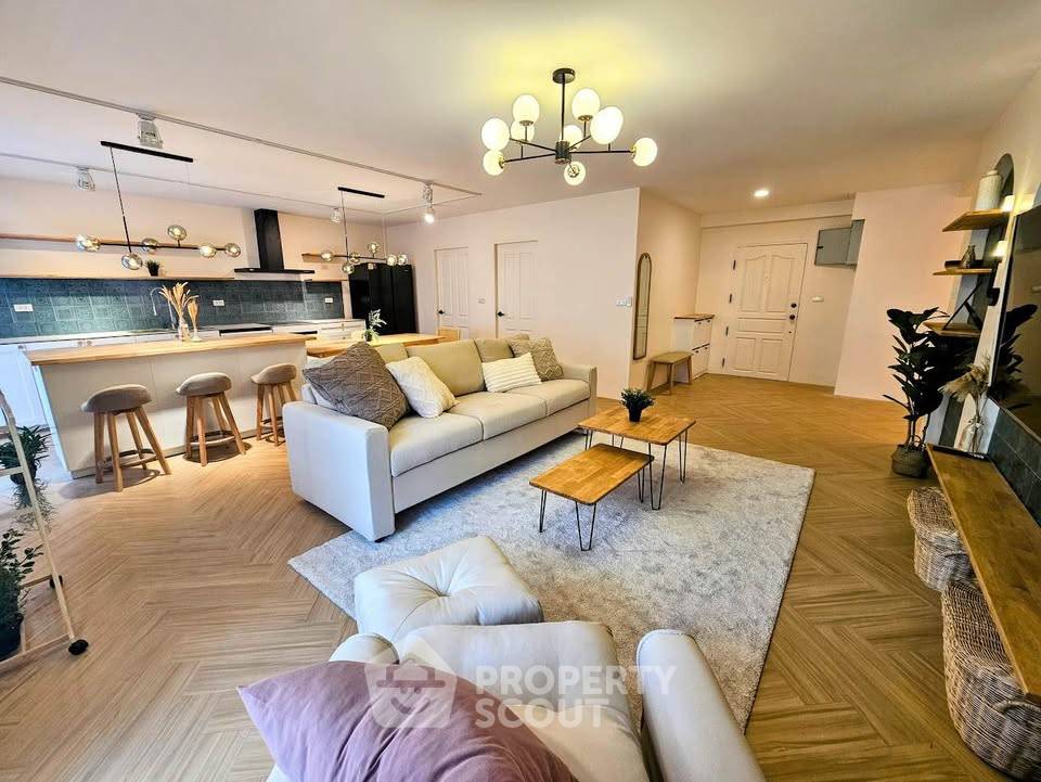 靠近 BTS Nana 的 Saranjai Mansion 公寓 3 居公寓 (ID 2347276)