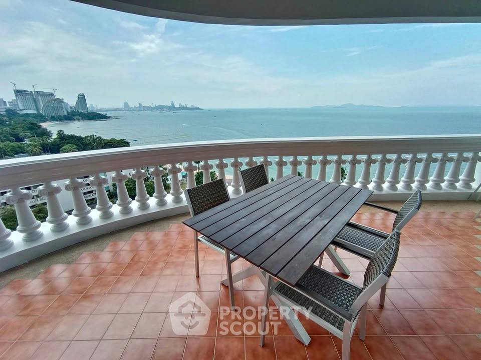 3-BR Condo at Park Beach Condo close to Sanctuary of Truth (ID 2515485)