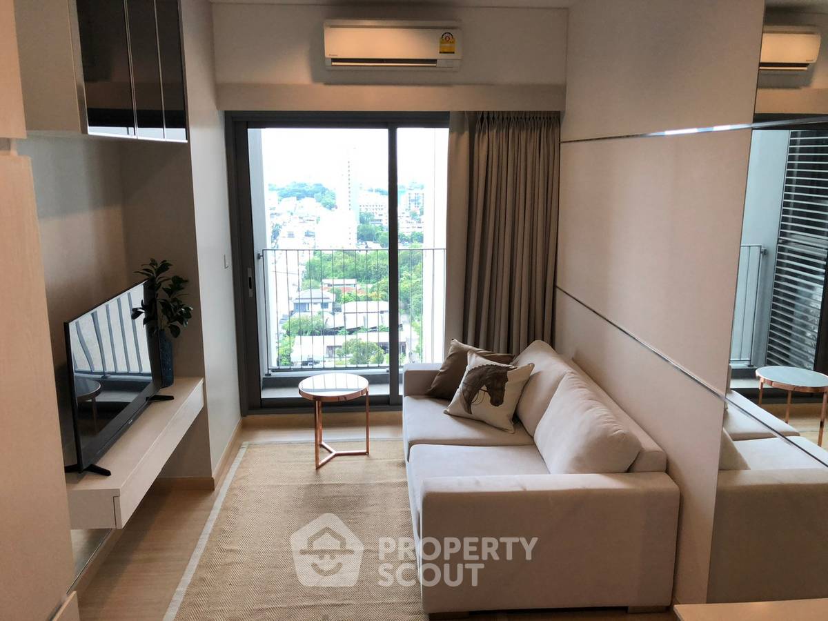 1-BR Condo at Whizdom Connect Sukhumvit near BTS Punnawithi (ID 621118)