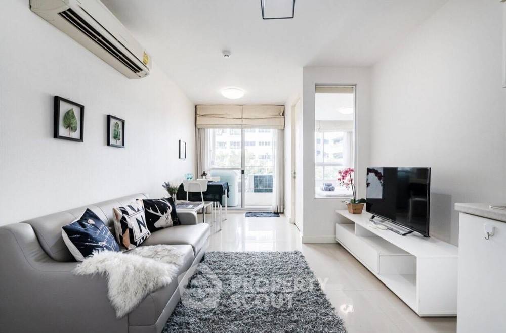 1-BR Condo at The Clover Thonglor Residence near BTS Thong Lor (ID 386596)