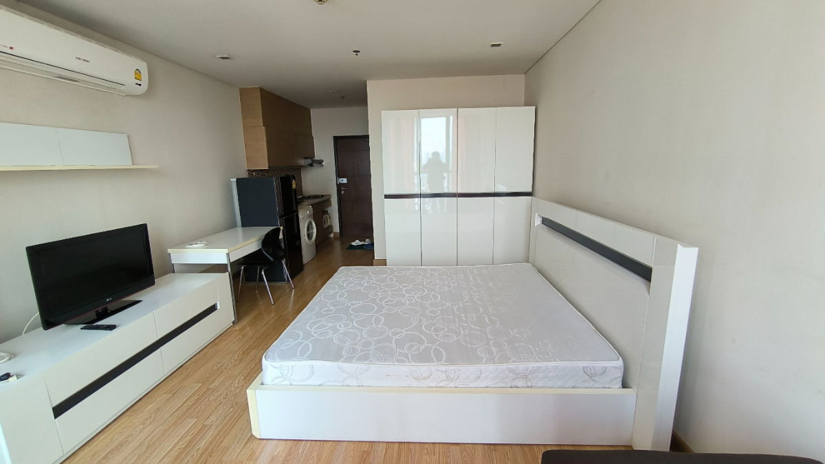 P-44632 Condo for rent Le Luk fully furnished (Confirm again when visit).