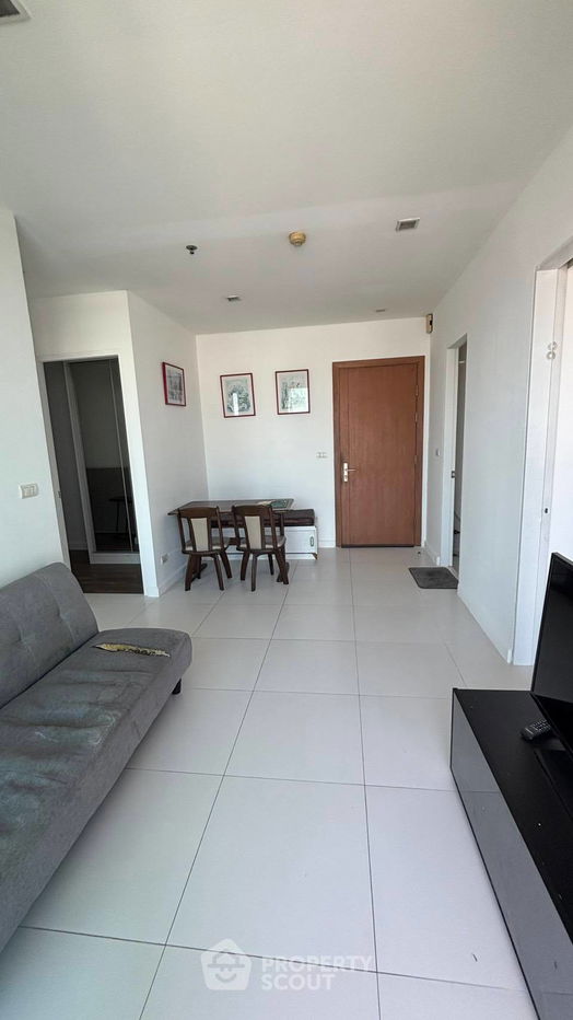 2-BR Condo at The Bloom Sukhumvit 71 near BTS Phra Khanong (ID 2519001)