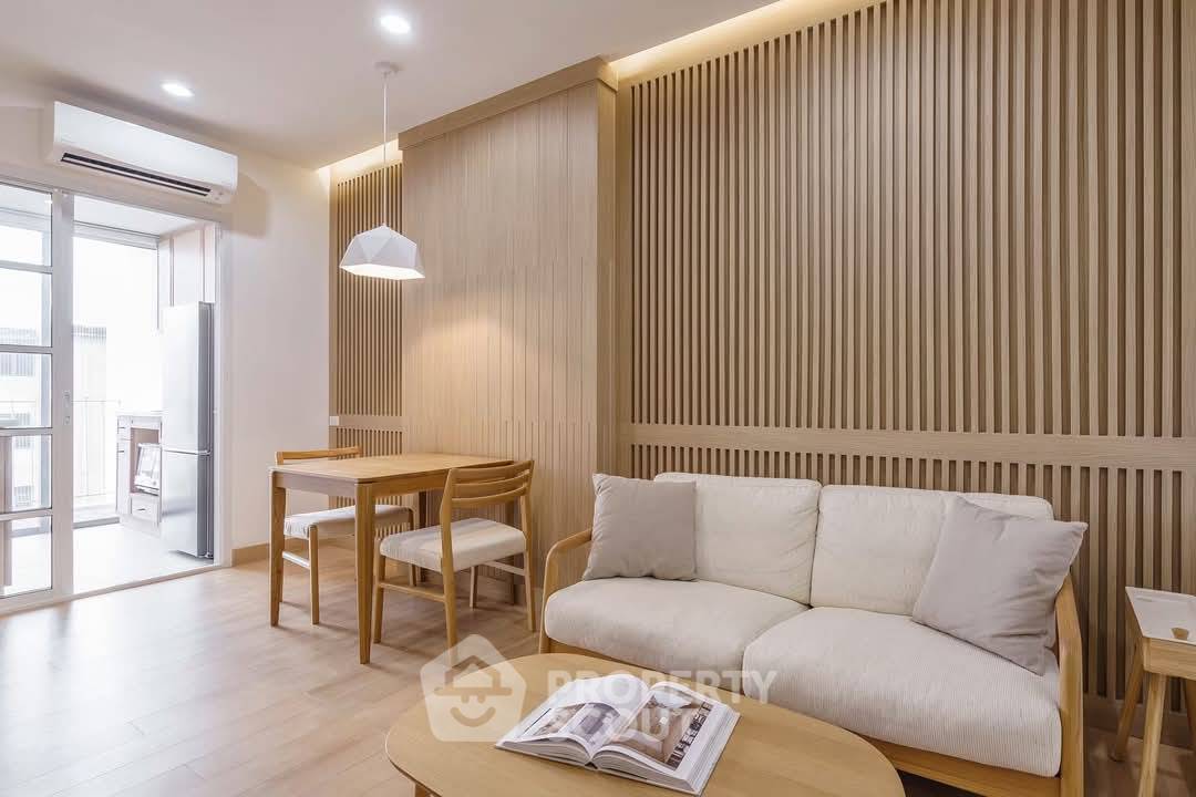1-BR Condo at The Room Sukhumvit 62 near BTS Punnawithi (ID 1983341)