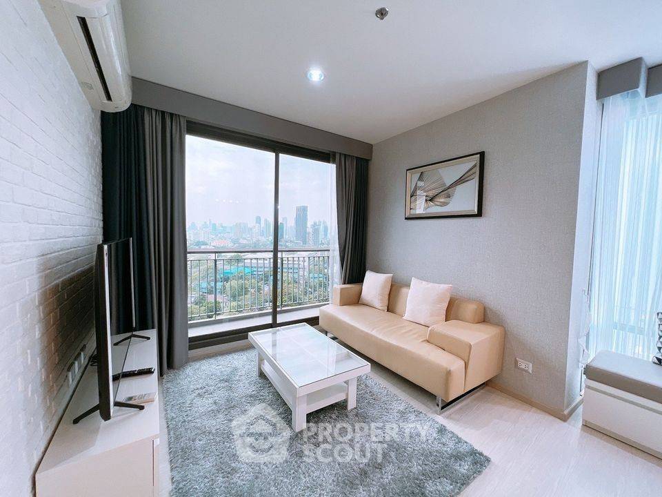 1-BR Condo at Rhythm Sukhumvit 42 near BTS Ekkamai (ID 1784484)