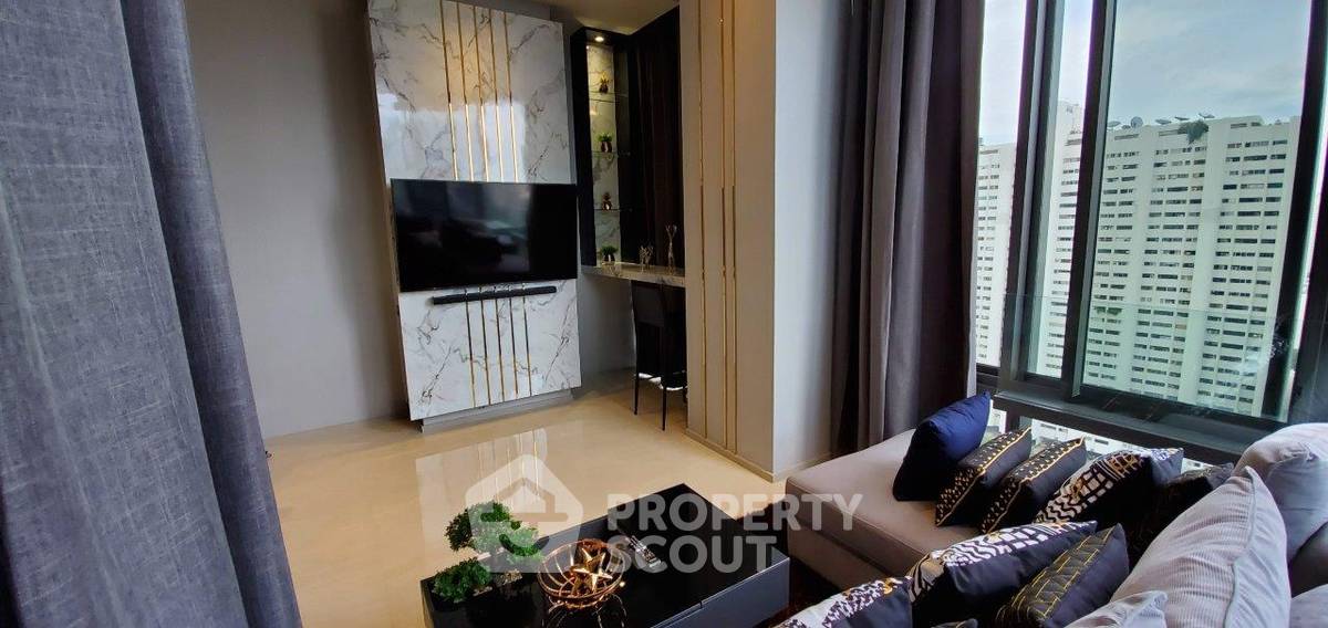 2-BR Condo at Ashton Silom near BTS Chong Nonsi (ID 2027010)