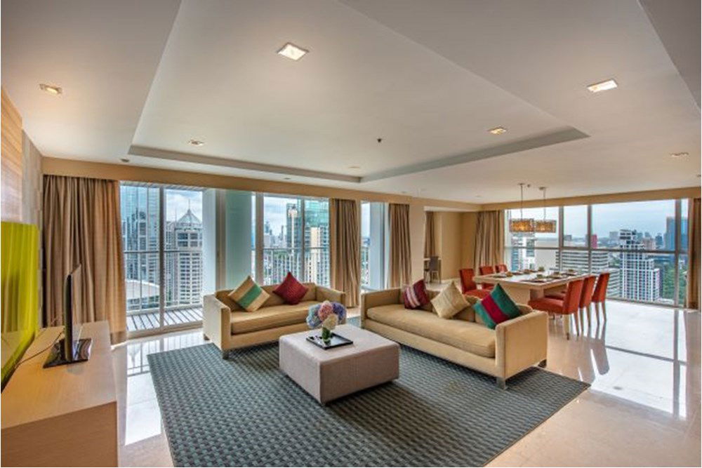 [920071001-13082] 3-Bedroom for Rent at Urbana Langsuan | Steps from Lumpini Park