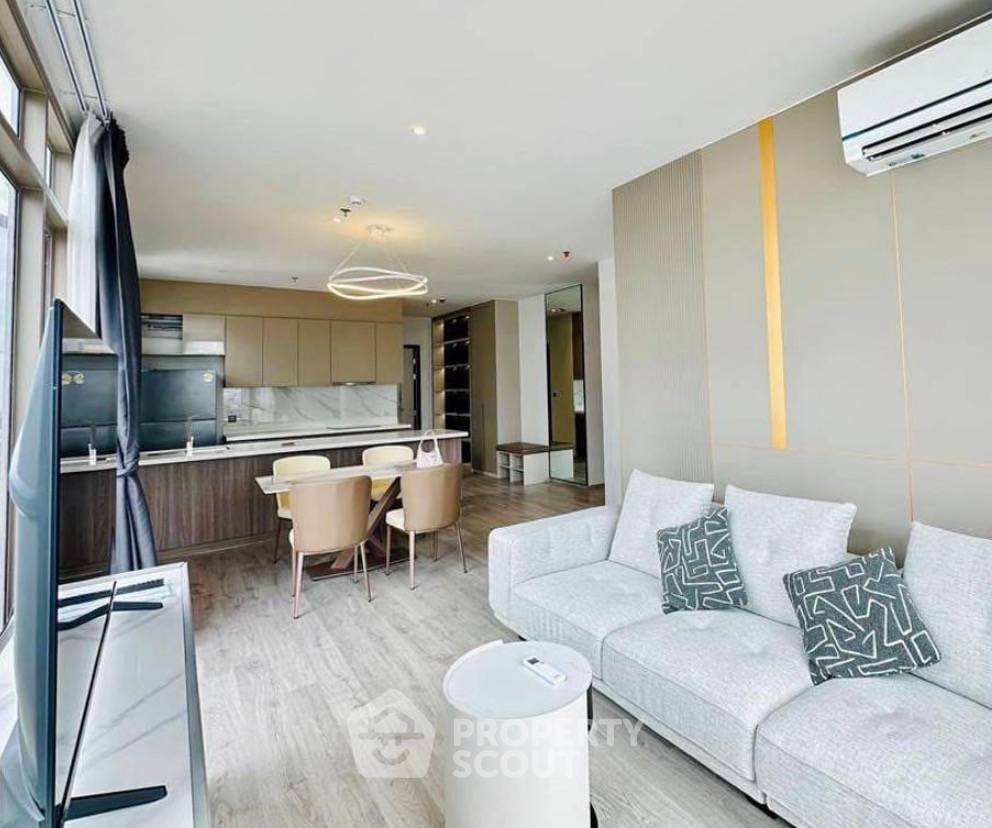 2-BR Condo at Rhythm Ekkamai Estate near BTS Thong Lor (ID 2445652)