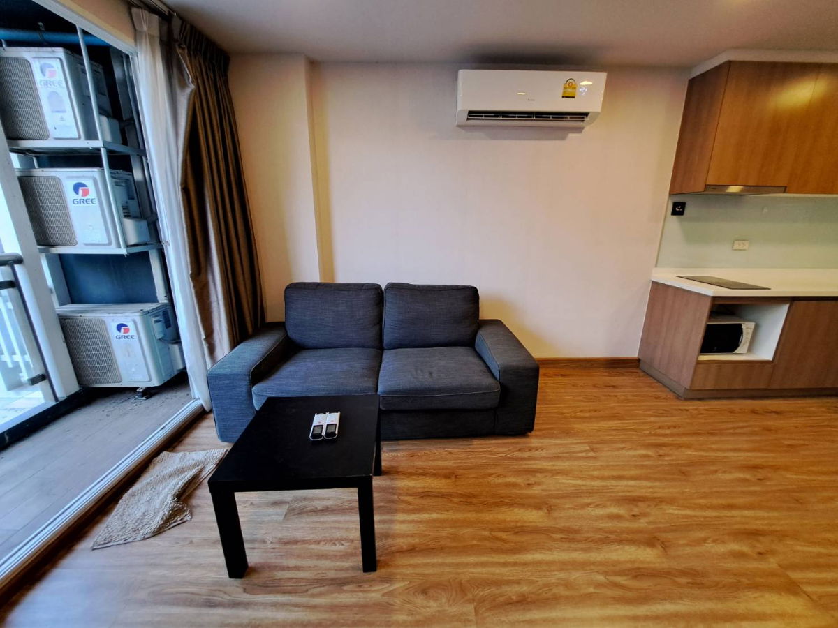 17,000 baht/month 2/2 bed Le Crique sukhumvit 64/2 BTS Punnawithi