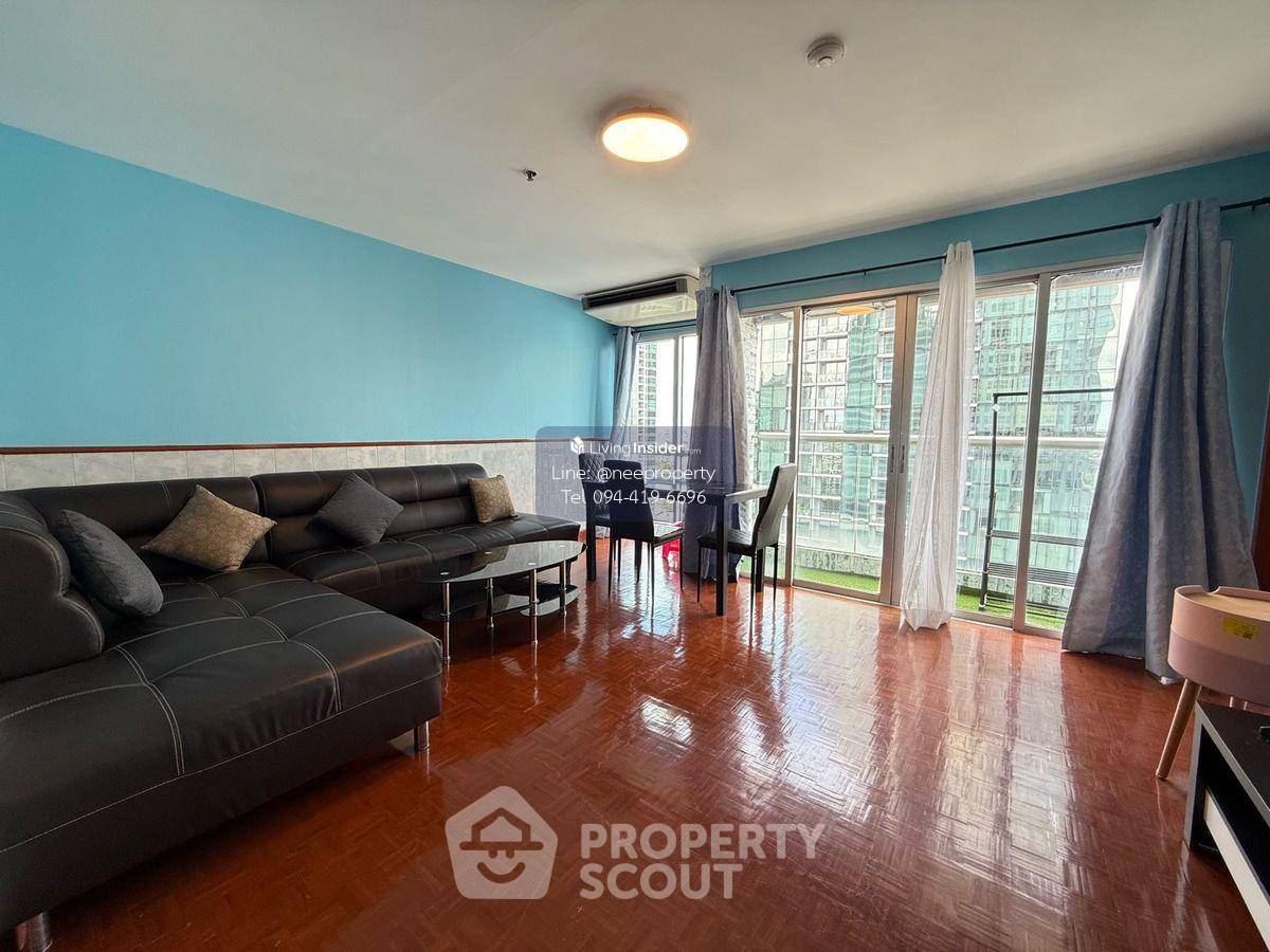 1-BR Condo at Silom Suite Condominium near BTS Saint Louis (ID 2316990)