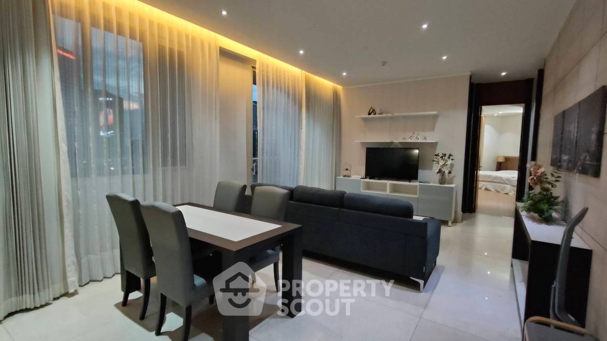 2-BR Condo at The Infinity Condominium near BTS Chong Nonsi (ID 2025395)