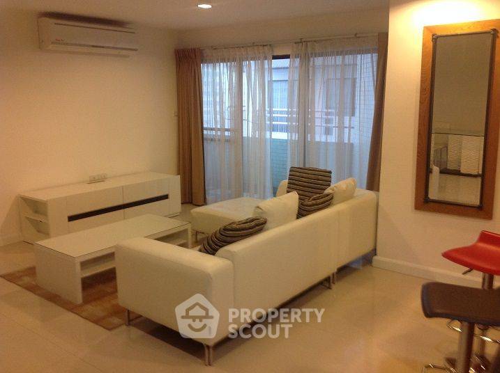 3-BR Condo at Richmond Palace Condominium near BTS Phrom Phong (ID 2476502)