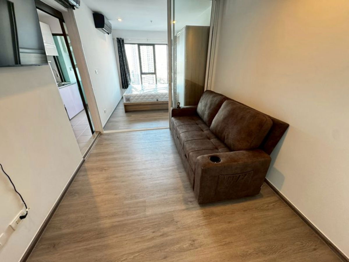 Regent Wuthakad. 1bed 26sqm. Line id: @pfagent