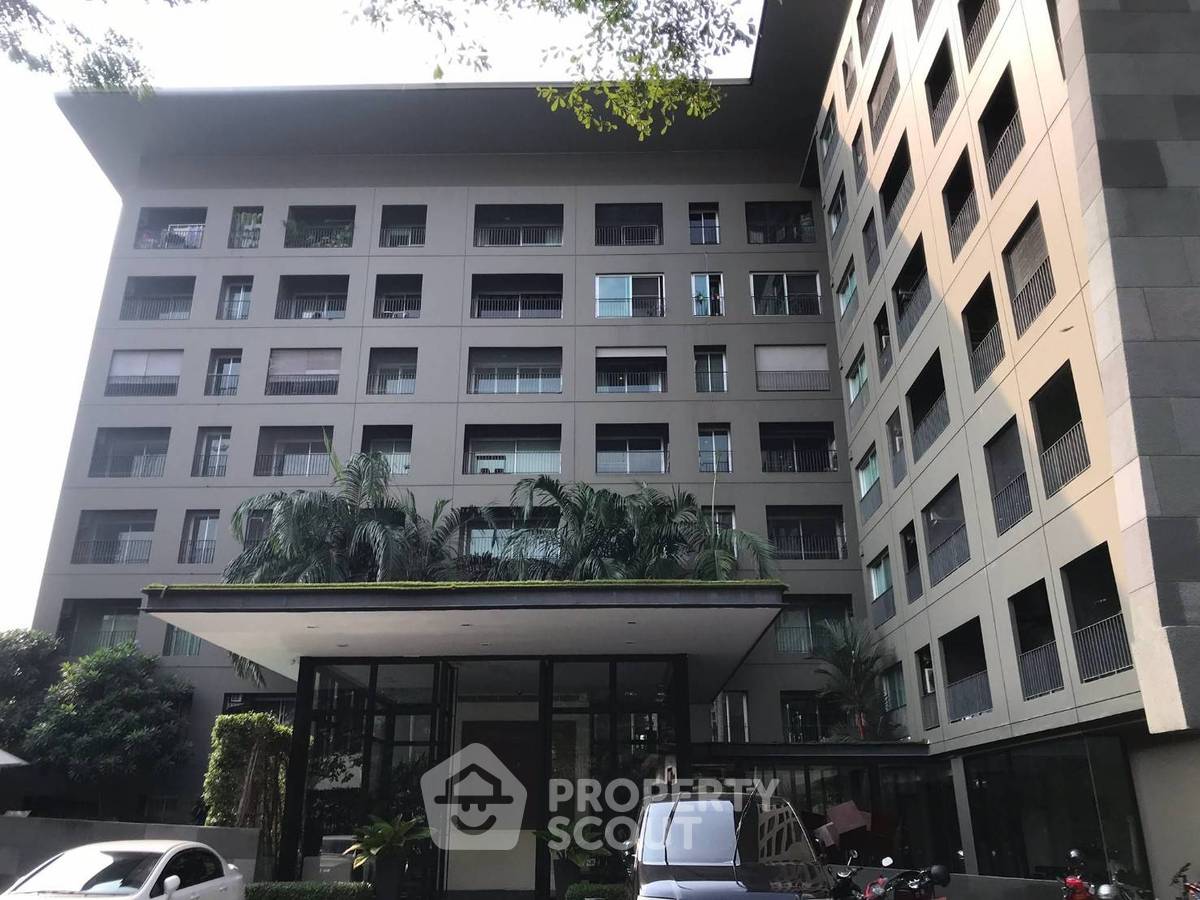1-BR Condo at The Seed Musee Sukhumvit 26 near BTS Phrom Phong (ID 883649)