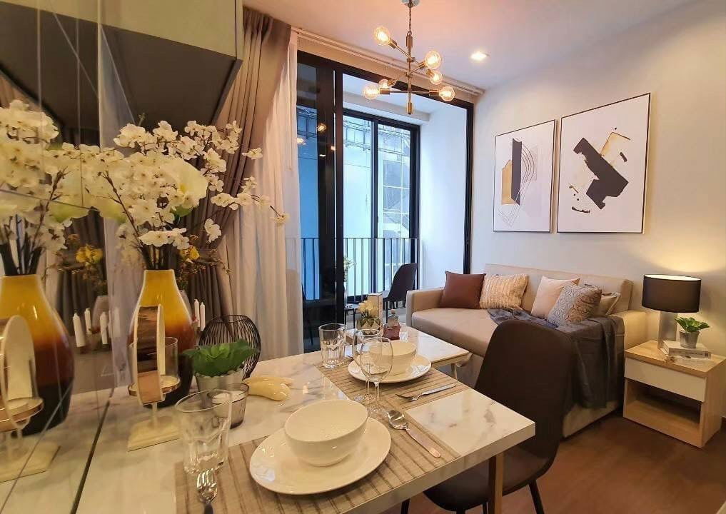 Ideo Q victory near BTS, important places, easy to travel, good price. If interested in making an appointment to see the room, add Line ♥