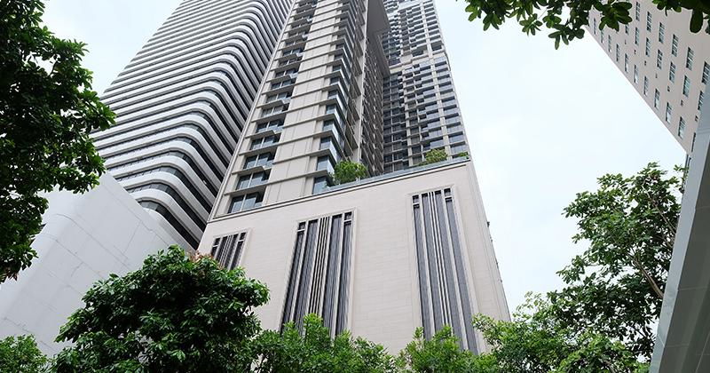 ✨ For Rent: The Esse Asoke Condo ✨ 💰 Only 32,000 THB/month