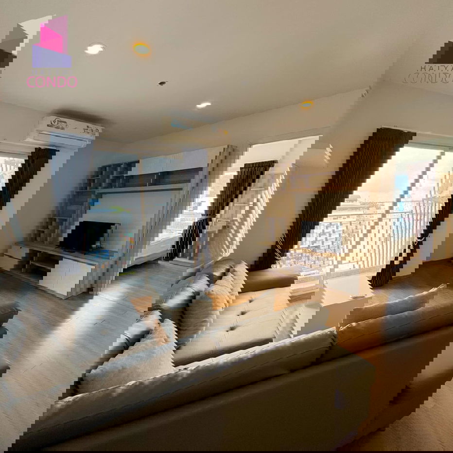 Plus Hatyai 30 Meters, Corner unit for rent, North facing, 2 bedrooms.