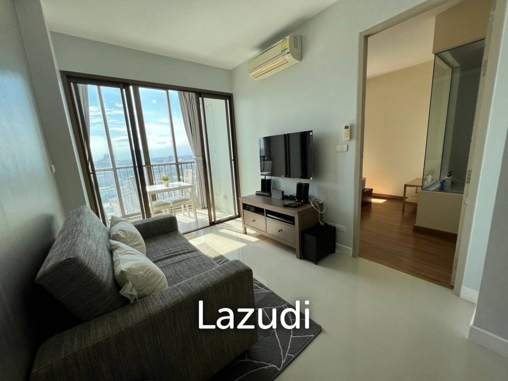 Modern 34 sqm 1 Bedroom Condo on 19th Floor in Bang Na Bangkok